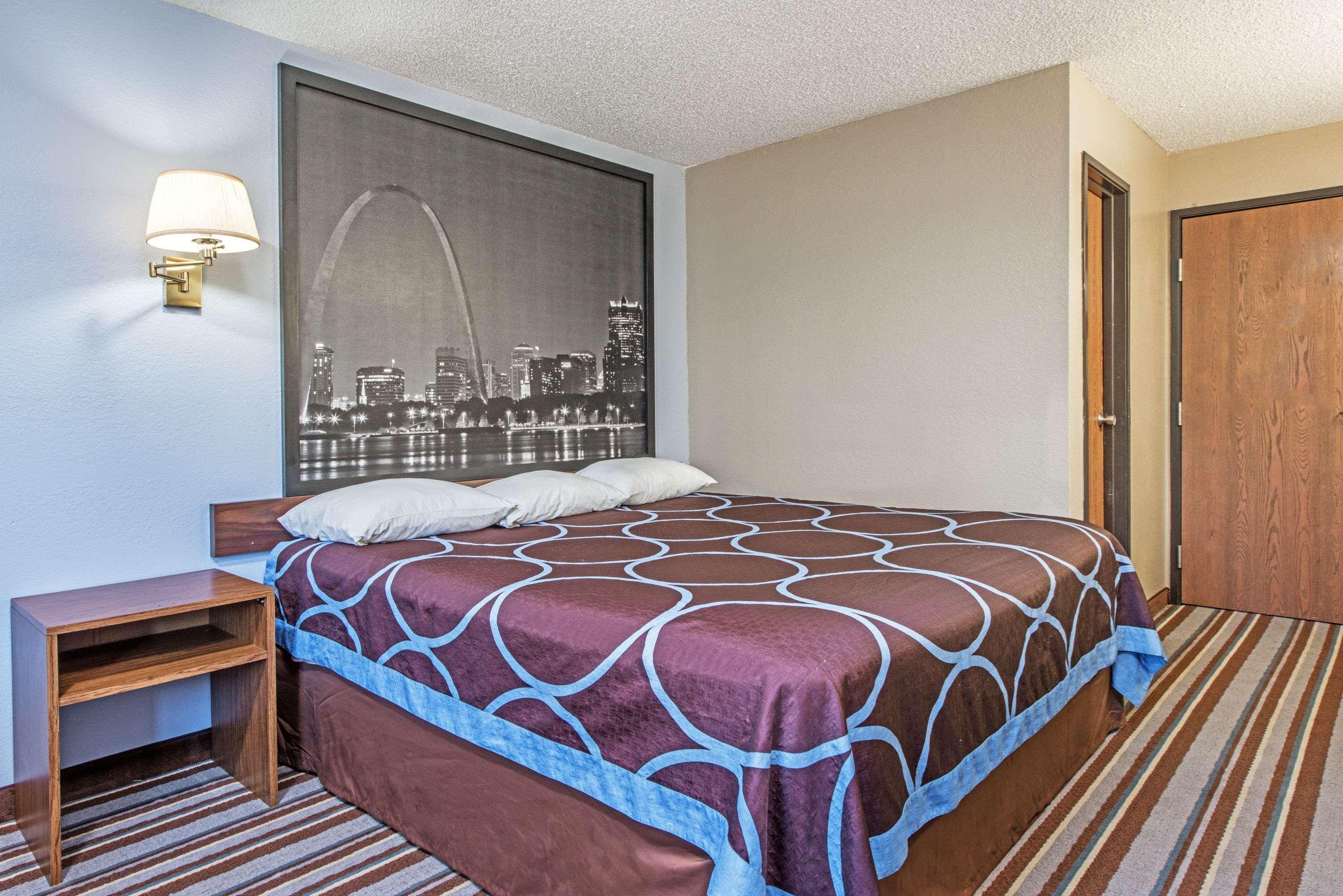 Super 8 By Wyndham Sullivan Extérieur photo
