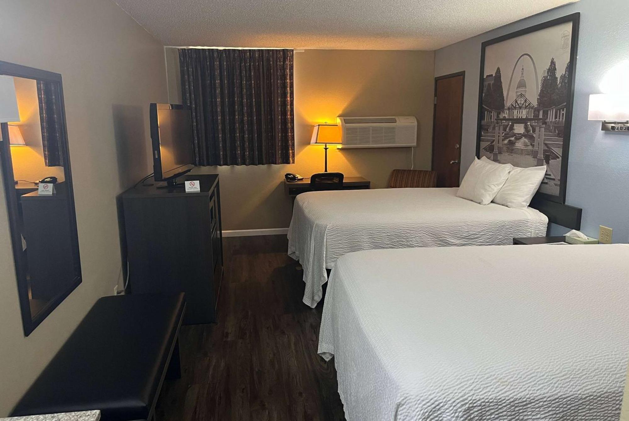 Super 8 By Wyndham Sullivan Extérieur photo